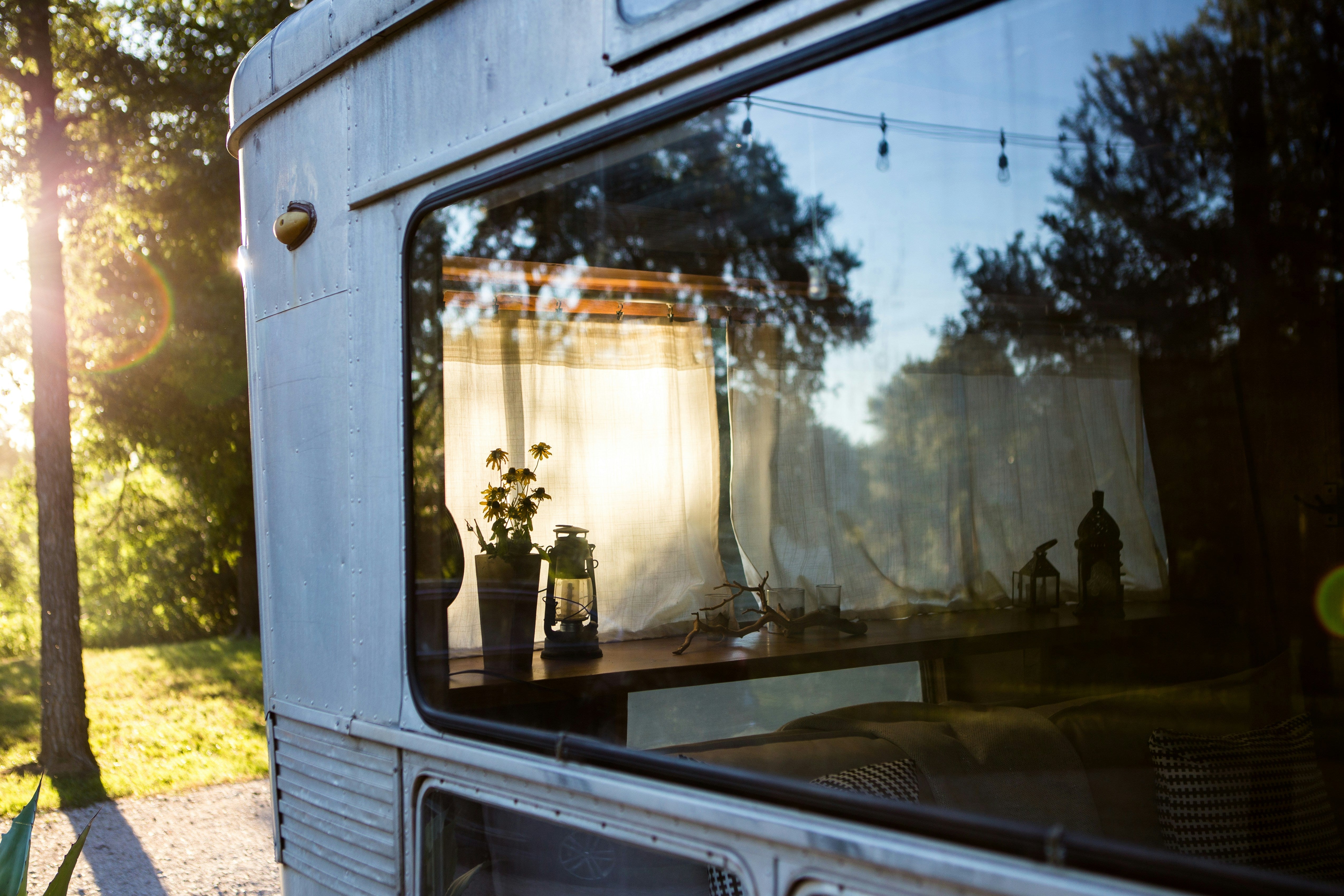 Our Guide to Purchasing Replacement Caravan Windows
