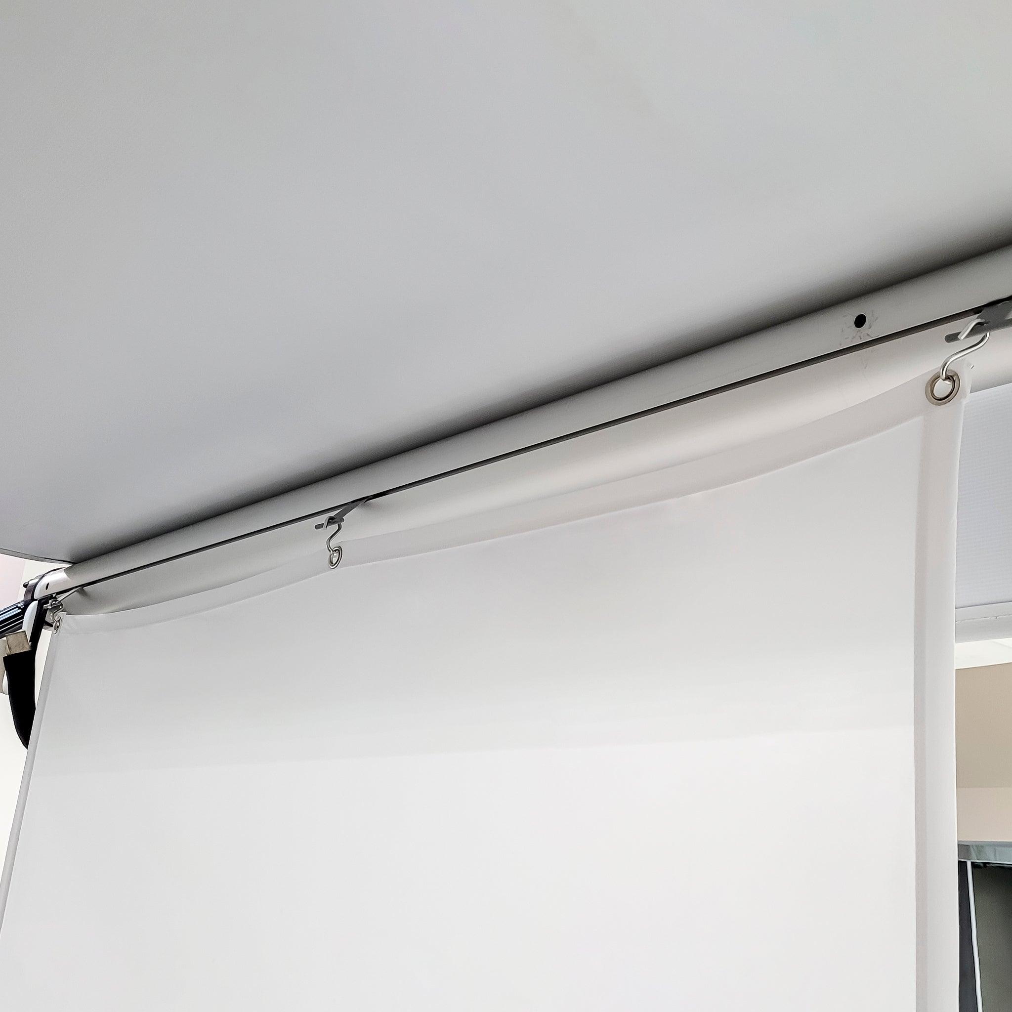 Mini Outdoor HD LED Projector & Screen - Aussie Traveller