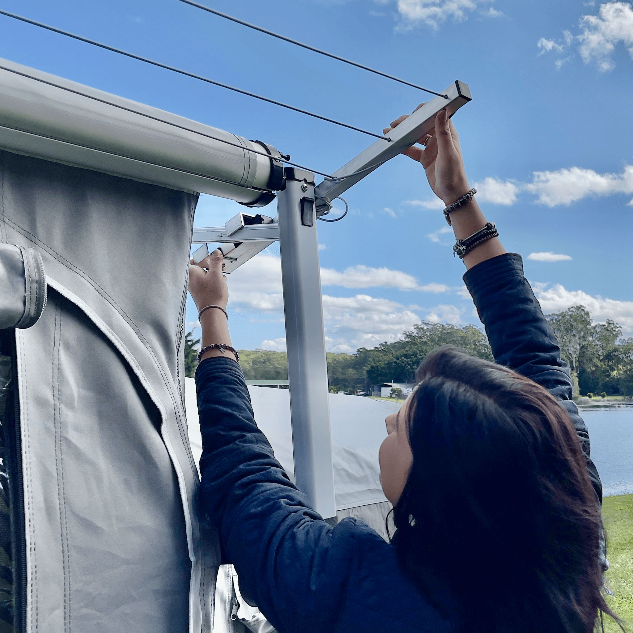 Awning Clothesline - CareFree - Aussie Traveller